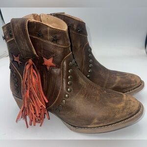 Circle G by Corral Ladies Brown Leather Star Fringe & Stud Zip Booties Size 8.5